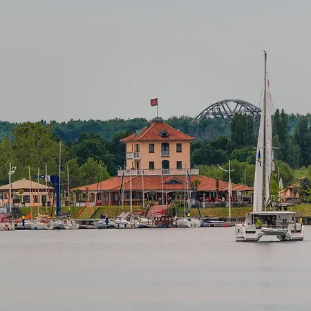 Seensuchtsresort 아파트 *